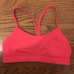 lululemon pink sports bra